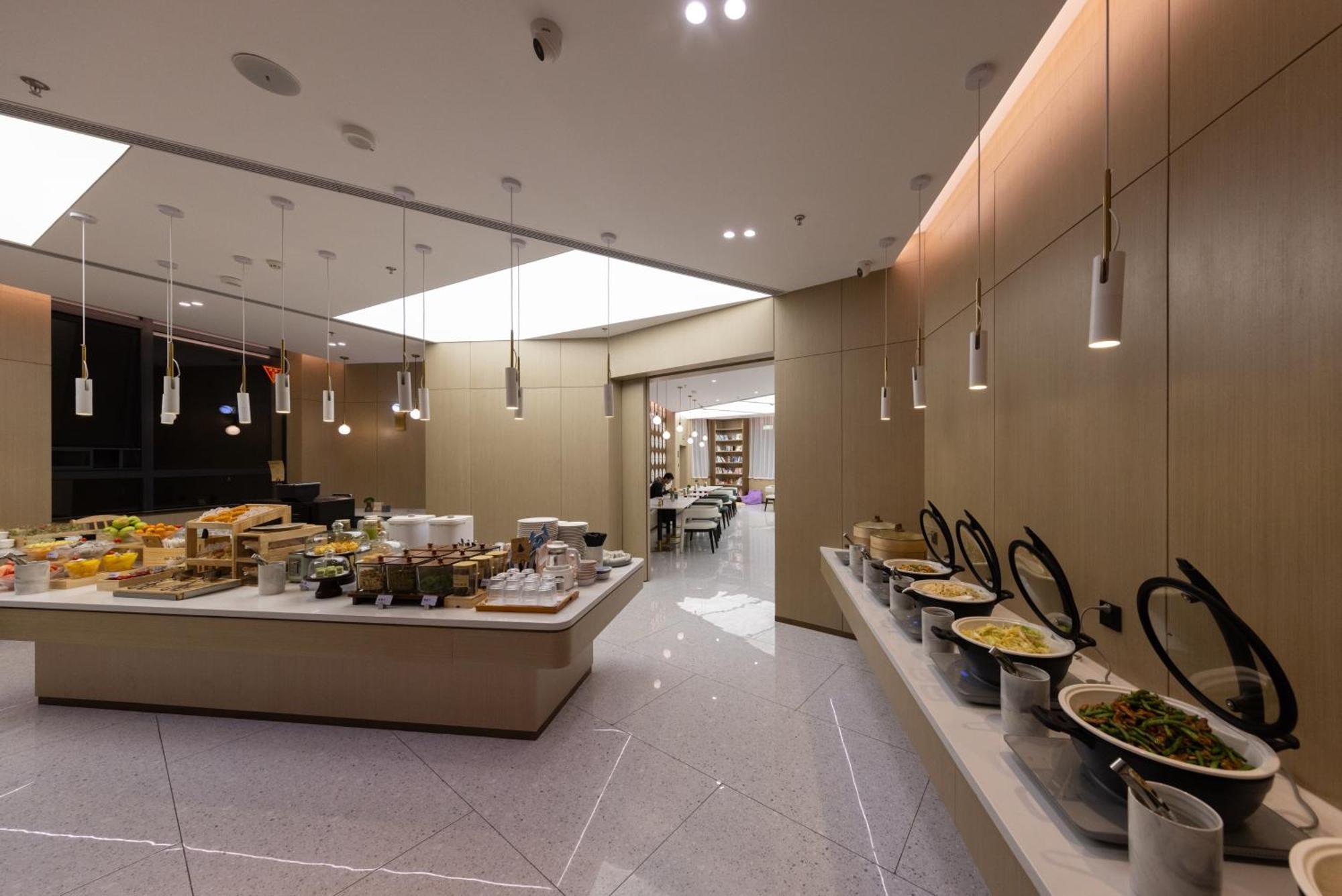 Hotel Atour South Xizhan Road